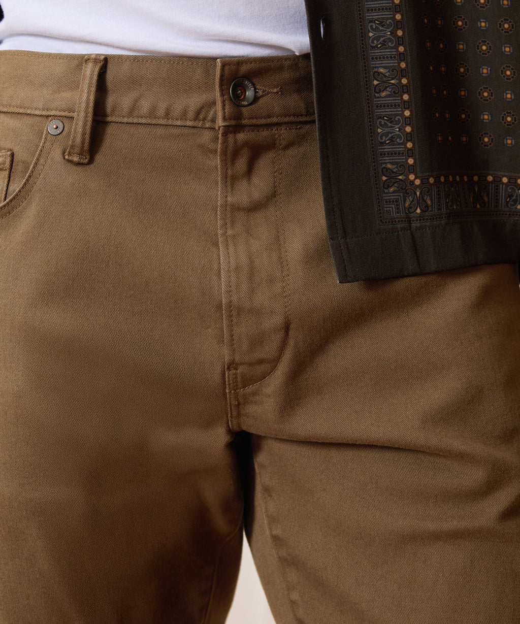 Slim Fit 5-Pocket Chino