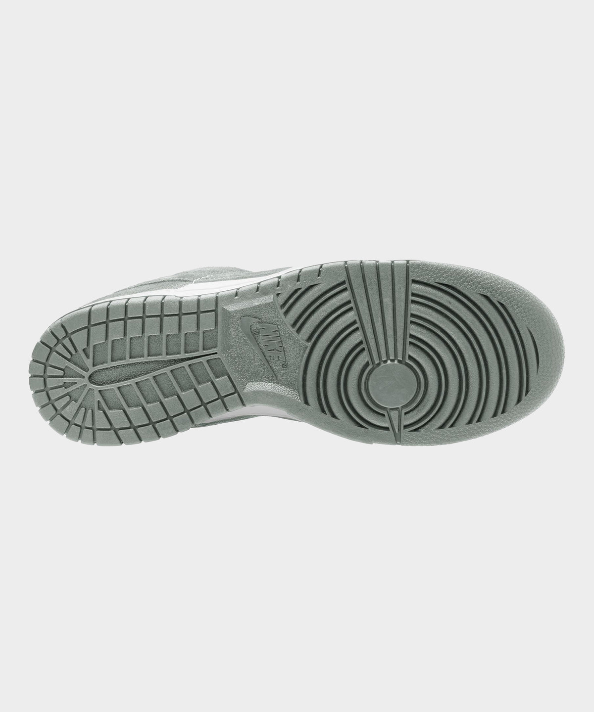 Nike Dunk Low Retro in Light Pumice