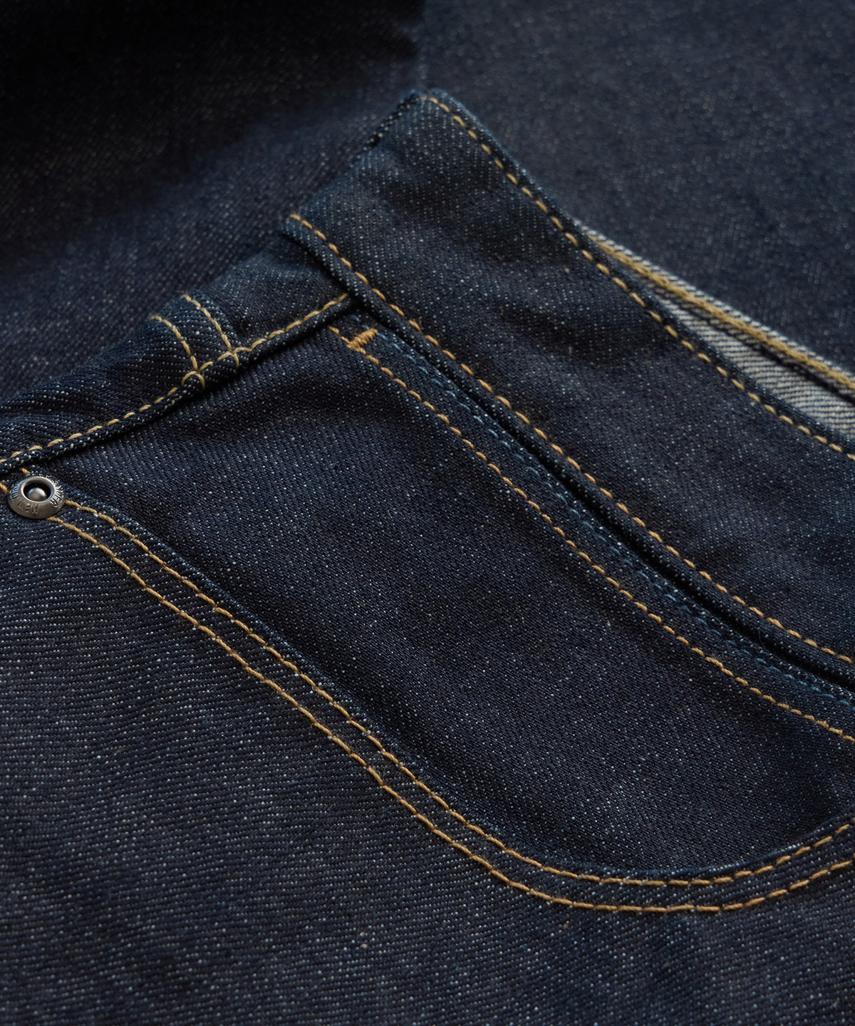 Straight Fit Japanese Selvedge Stretch Jean in Indigo