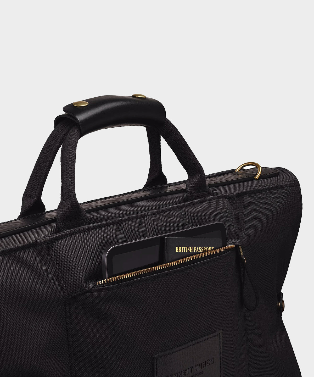 Bennett Winch Nylon Trifold Suit Carrier