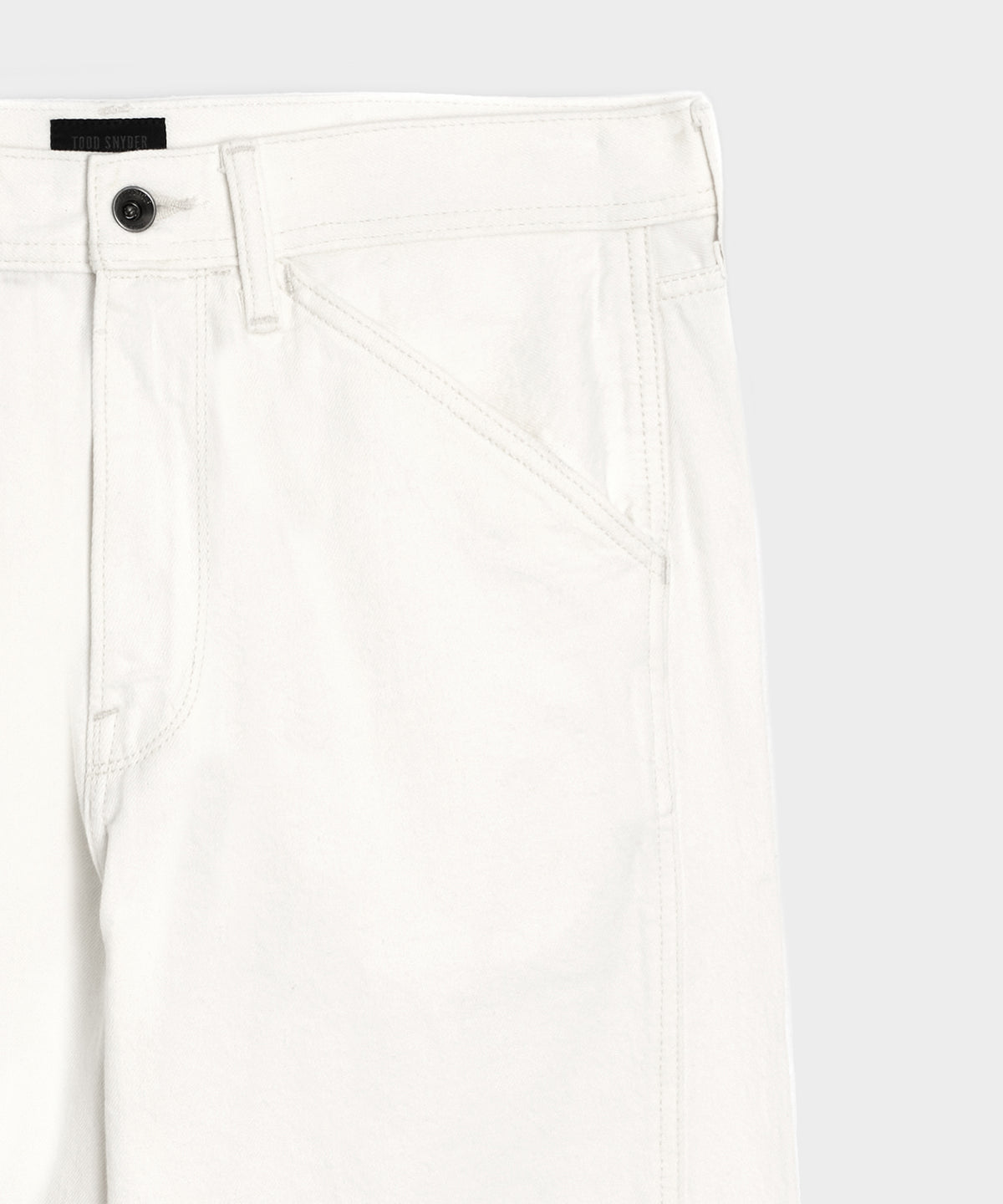 Relaxed Barrel Jean in White