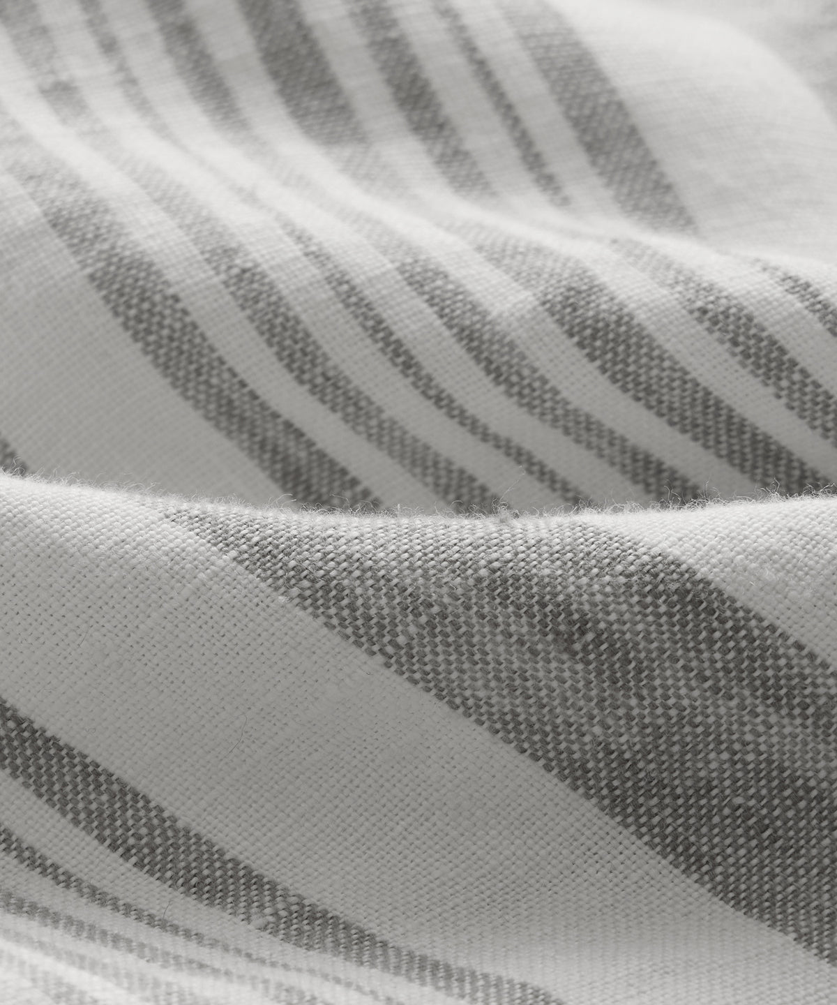 5" Linen Beachcomber Short