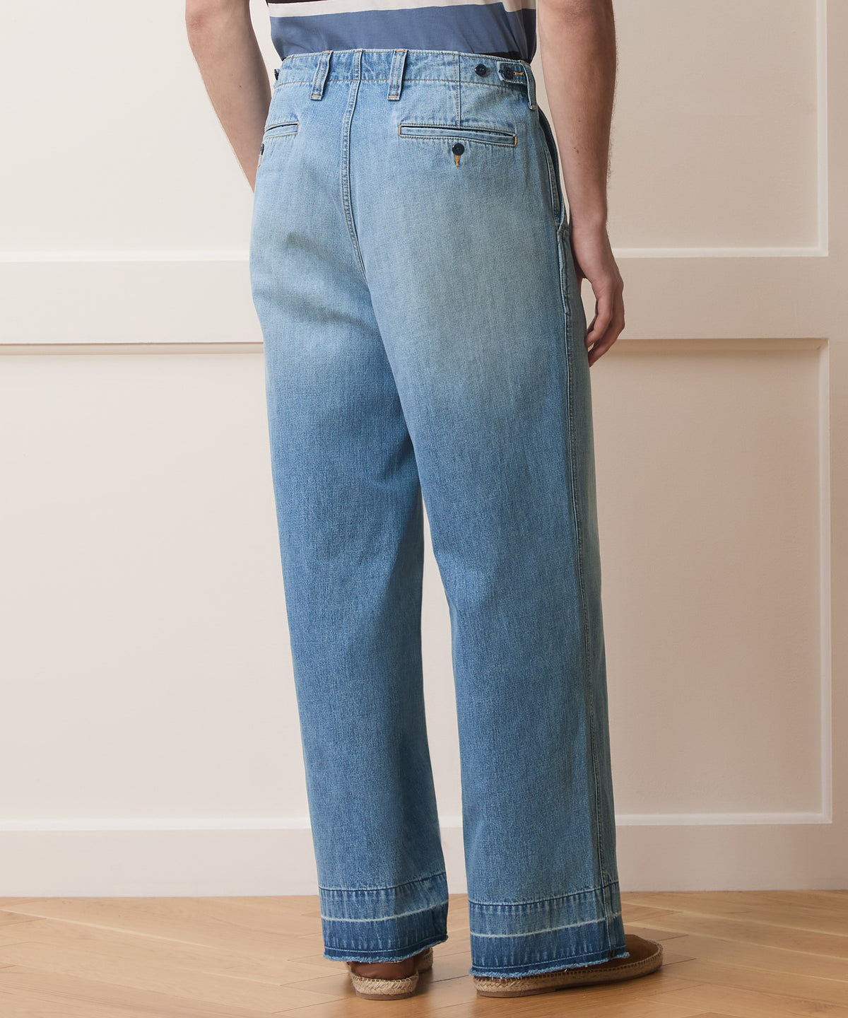 Lightweight Big Jean in Light Indigo