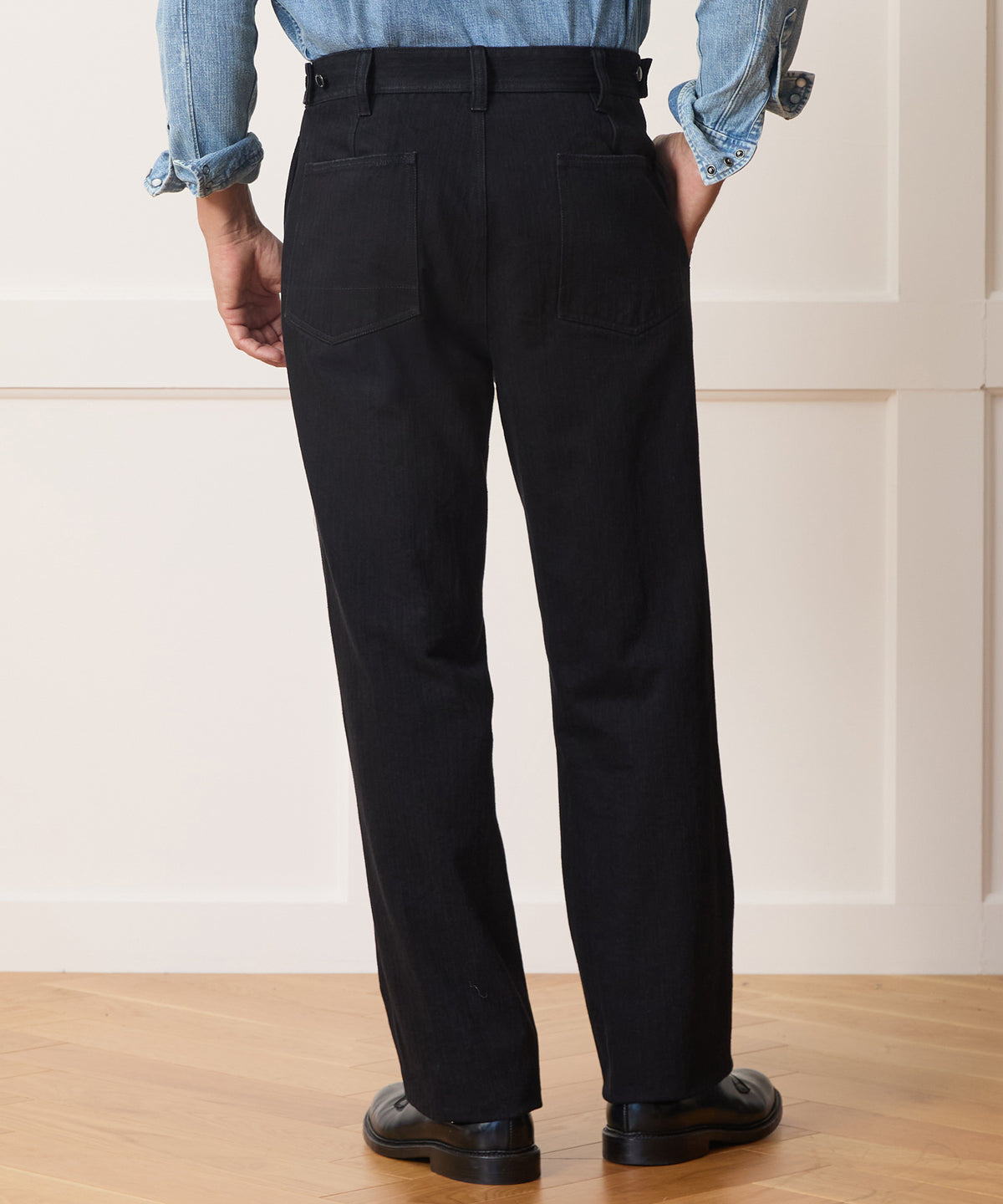 Pleated Utility Jean in Black