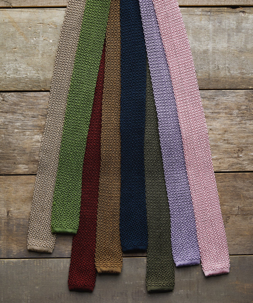Italian Silk Knit Tie in Navy