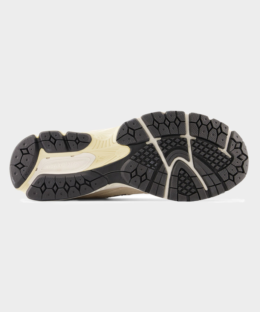 New Balance 2002R Sneaker
