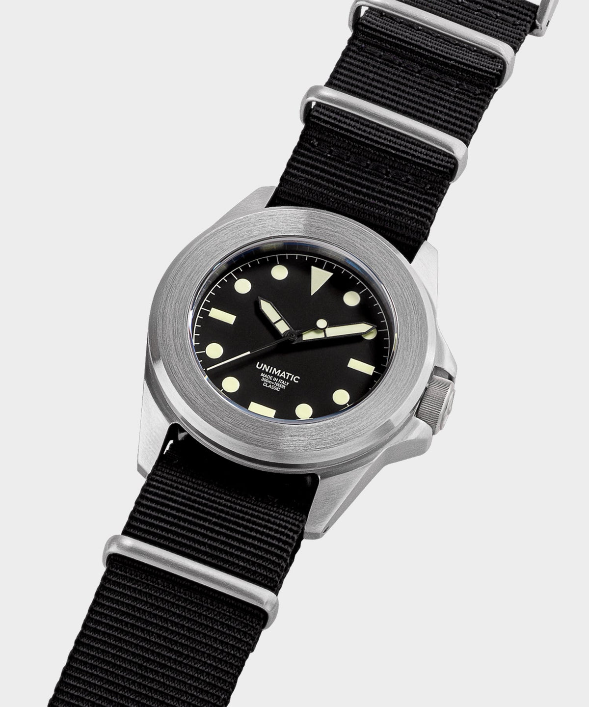 UNIMATIC U4 Classic Military Watch in black